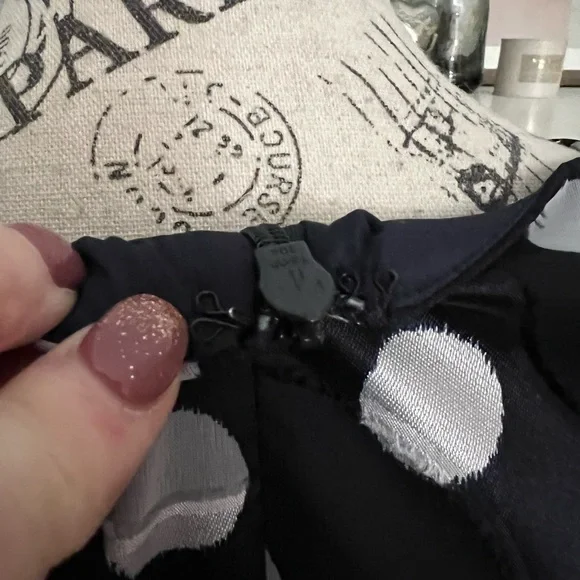 ADRIANA PAPELL Fit and Flare Black With White Polka Dot Printed Dress Size 4 - Picture 13 of 13